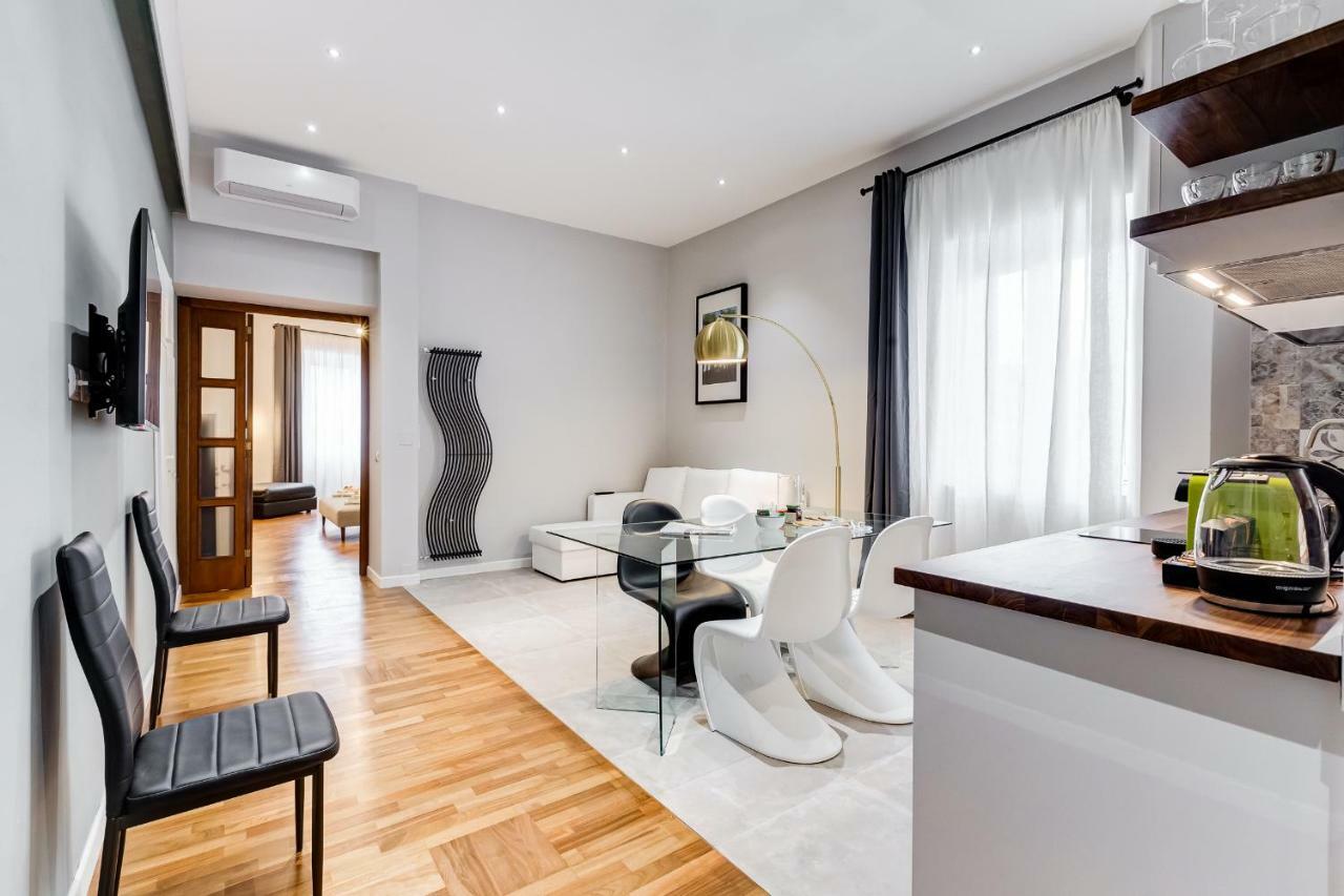 Spanish Steps Exclusive Apartment Рим Екстер'єр фото