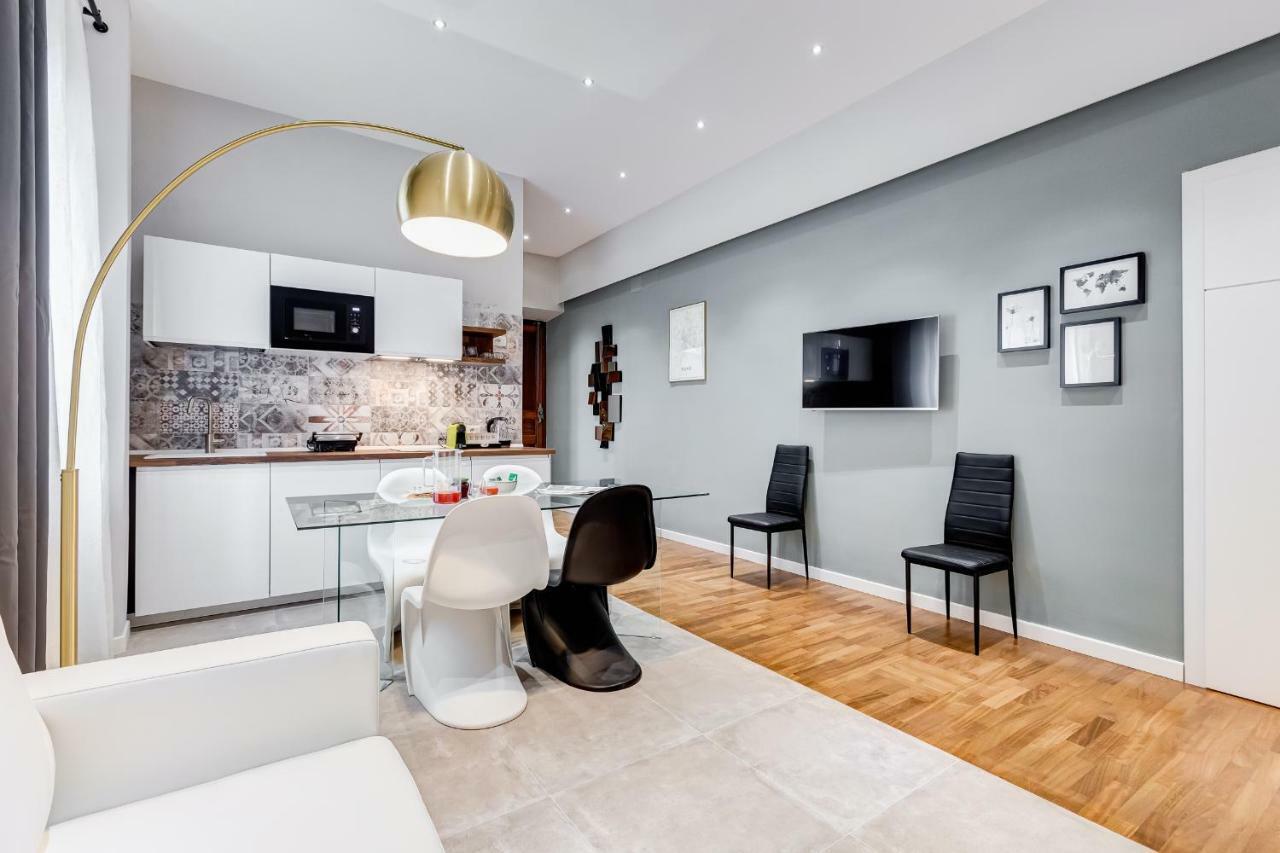 Spanish Steps Exclusive Apartment Рим Екстер'єр фото