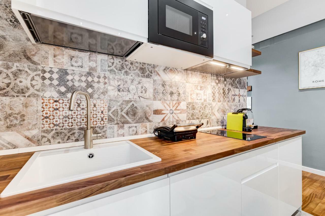 Spanish Steps Exclusive Apartment Рим Екстер'єр фото