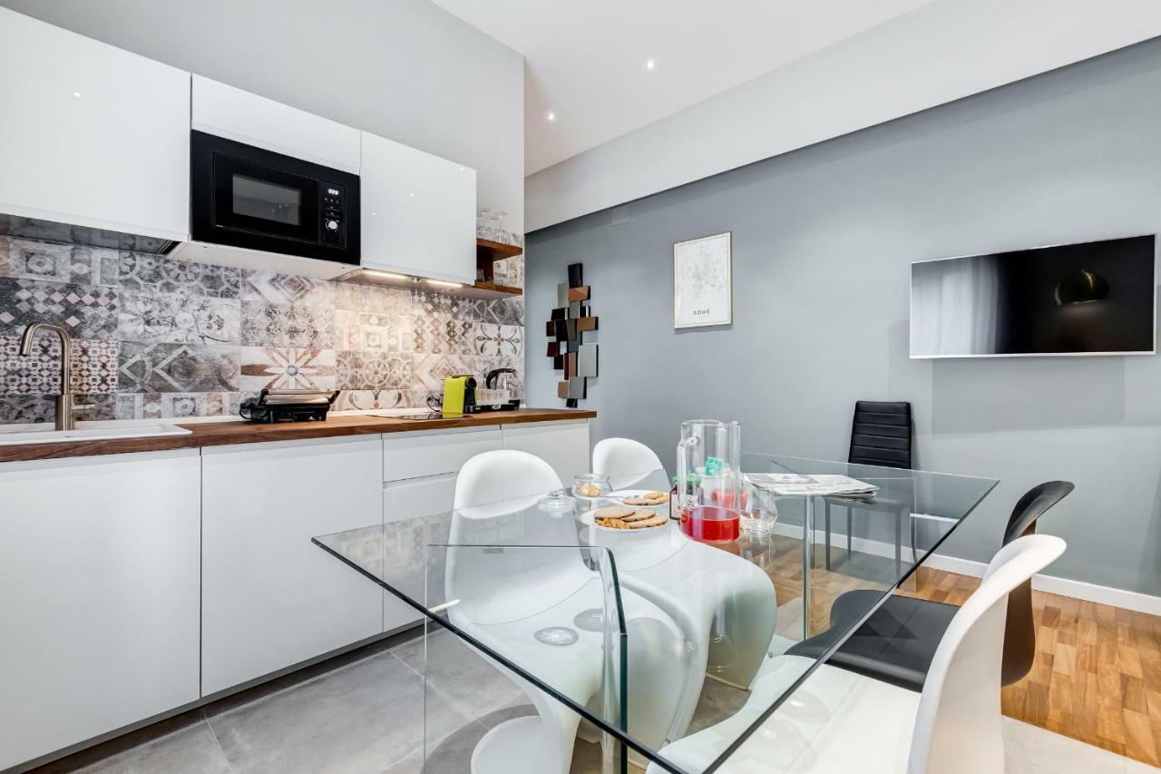 Spanish Steps Exclusive Apartment Рим Екстер'єр фото