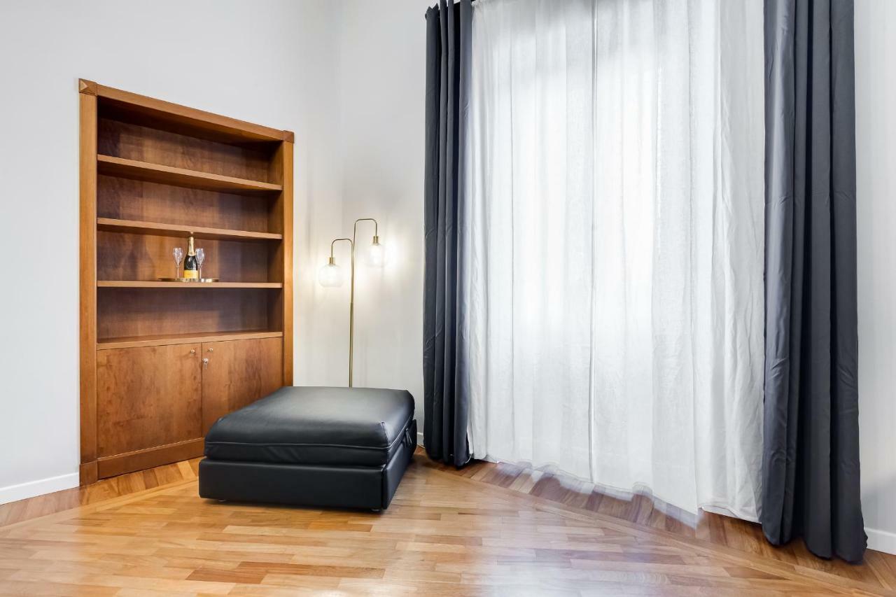 Spanish Steps Exclusive Apartment Рим Екстер'єр фото